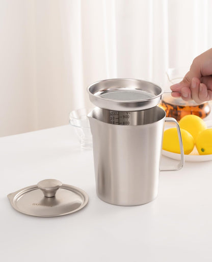 304 Stainless Steel Measuring Cup with Lid, Strainer, 32Oz Pitcher for Milk7