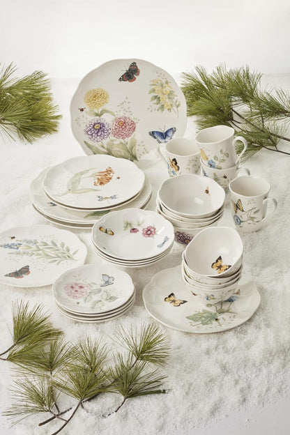 Butterfly Meadow Porcelain 28-Piece Dinnerware Set for 47