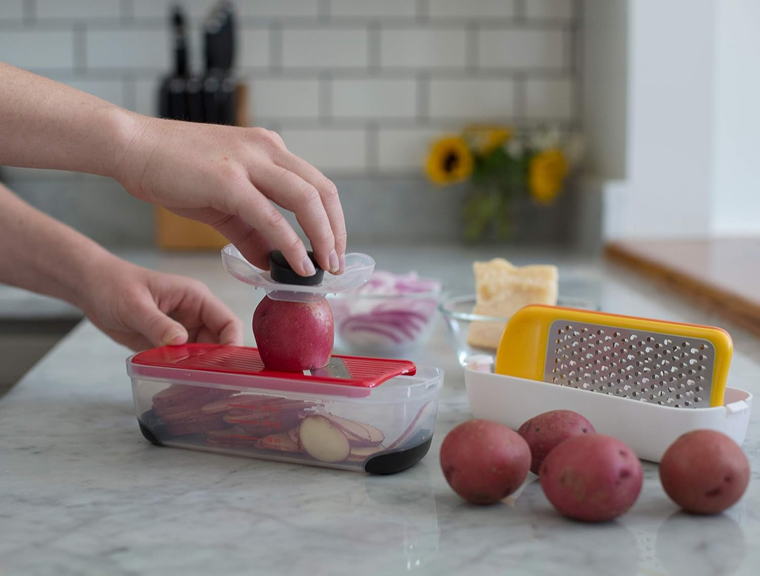 oxo-good-grips-mini-complete-grate-slice-set
