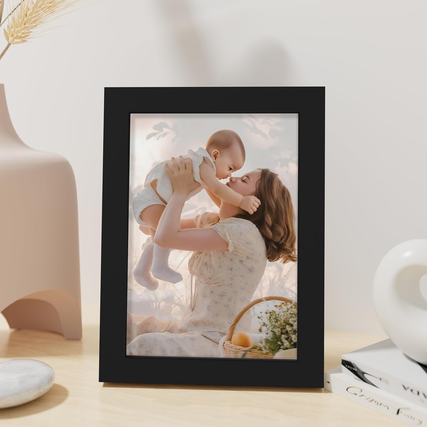 5x7-picture-frame-made-of-solid-wood-for-wall-or-tabletop-black