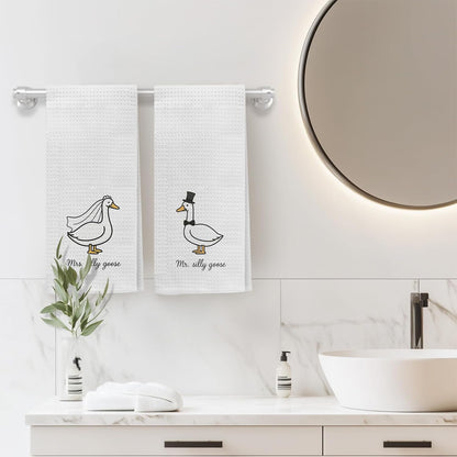 Funny Mr and Mrs Silly Goose Kitchen Towels, Wedding Gifts for Couples Newlyweds Dish Tea Towels for Kitchen Decor, Just Married Gifts Decorative Hand Towels for Bathroom, 16X24 Inch Set of 24