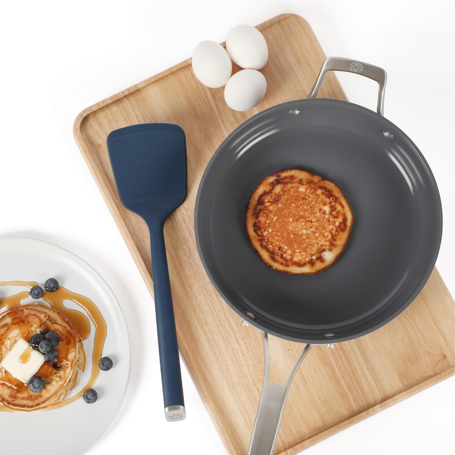 calphalon-edge-silicone-turner-flexible-silicone-cooking-spatula-with-reinforced-core-heat-resistant-nonstick-safe-turner-for-flipping-cooking-navy