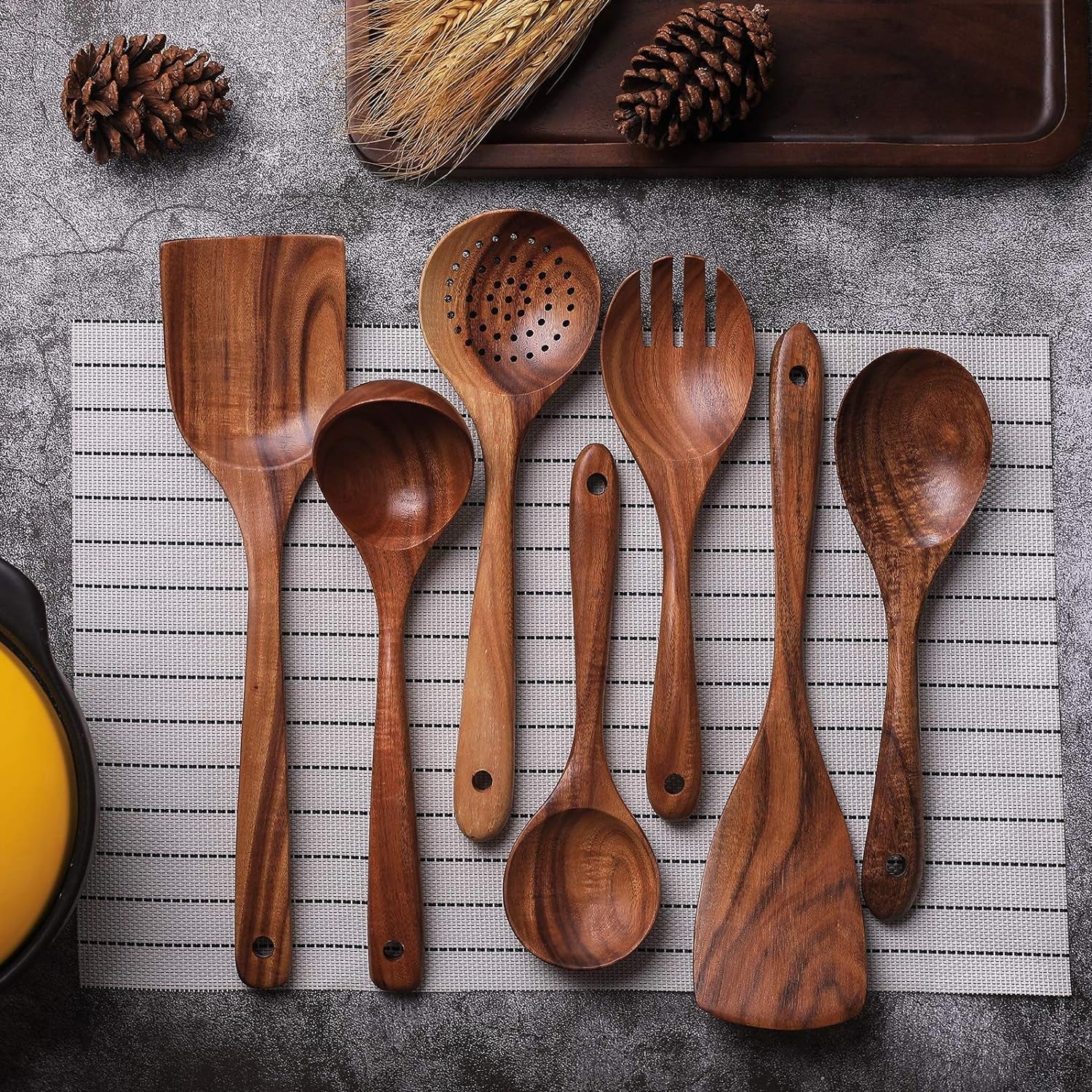 wooden-non-stick-kitchen-pan-toolset-7-pieces-set-natural-kitchen-utensils-spatula-wooden-cooking-utensils-spoons-fried-spatula-and-salad-fork