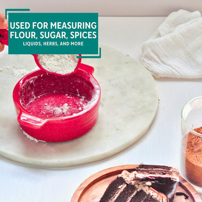 4 Piece Nested Measuring Cups Set, Red5