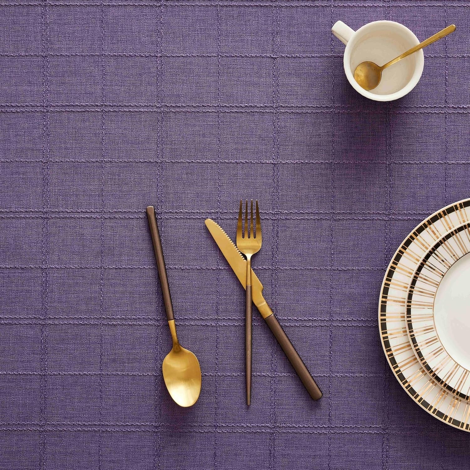 linen-checked-round-table-cloth-52-inch-purple