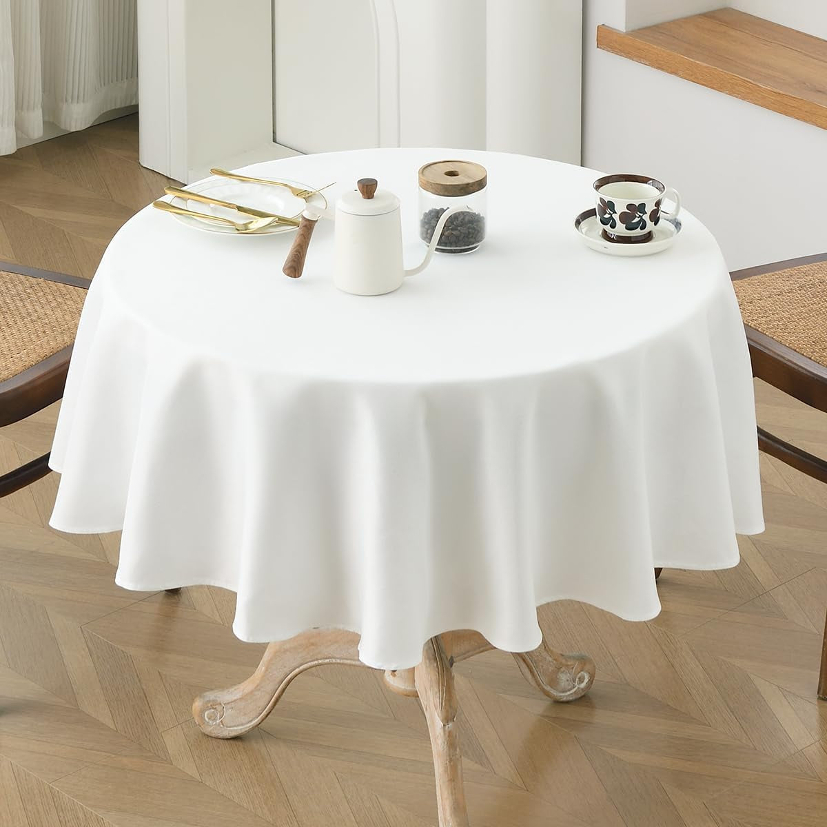 linen-style-round-tablecloth-white-table-cloth-round-48