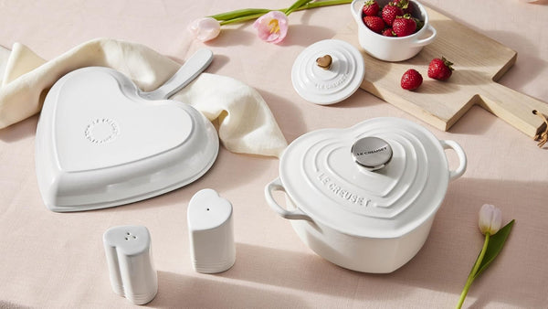 Le Creuset Stoneware Mini round Cocotte, 8Oz., White with Gold Heart Knob6
