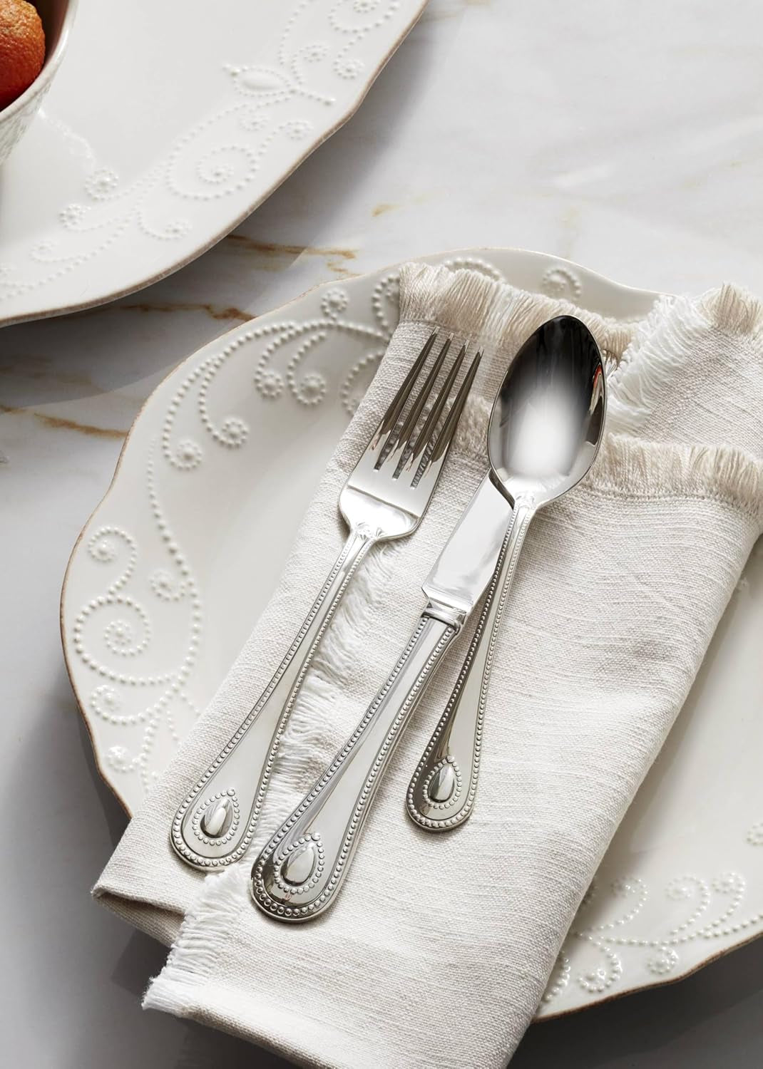 french-perle-white-stoneware-16-piece-dinnerware-set-for-4