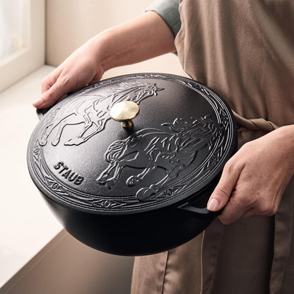 Cast Iron Essential French Oven, Dutch Oven, 5-Quart, Serves 5-6, Made in France, with Horse Lid - Matte Black2