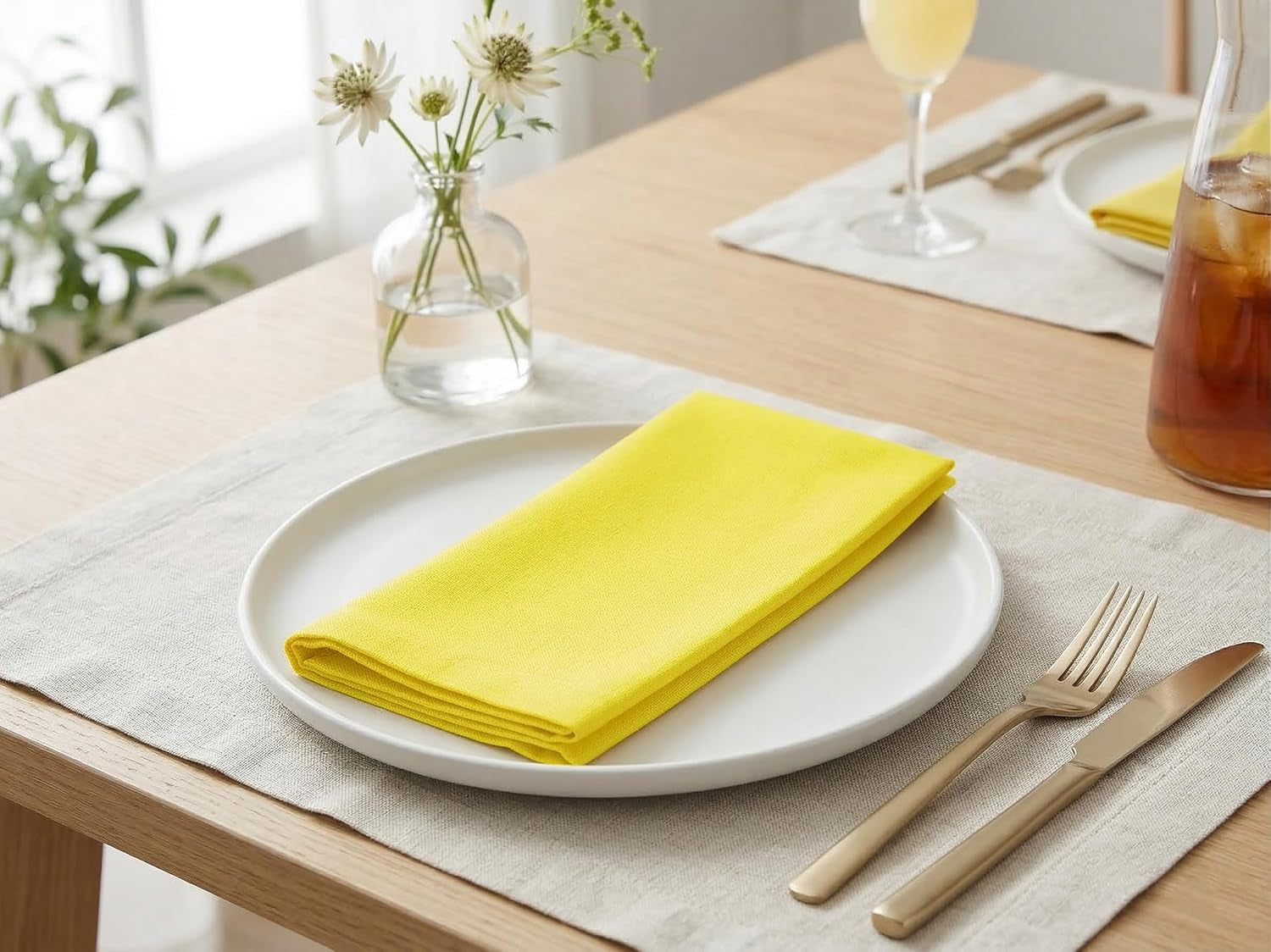 cloth-dinner-napkins-18x18-in-set-of-12-yellow