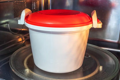 Rice Cooker - Microwave Steamer, BPA Free Plastic, 1.5 Litre, White/Red7