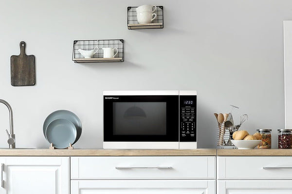 SMC1461KW 1.4 Cu. Ft. 1100W White Countertop Microwave Oven7