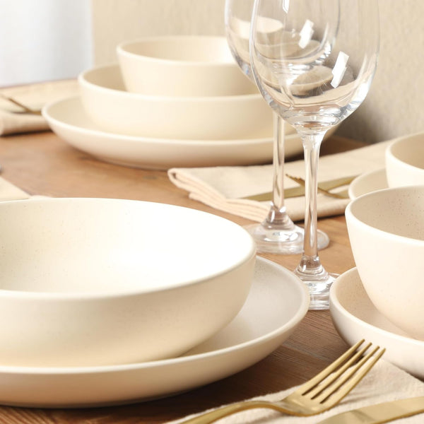 Leeds Court Plates and Bowls Sets, 16-Piece Stoneware Dinnerware Sets, Cream White, round Speckle Reactive Glaze Dish Set2