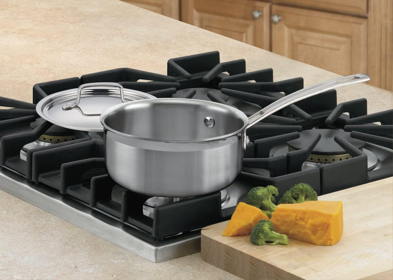 1-5-quart-multiclad-pro-triple-ply-saucepan-w-cover-mcp19-16n