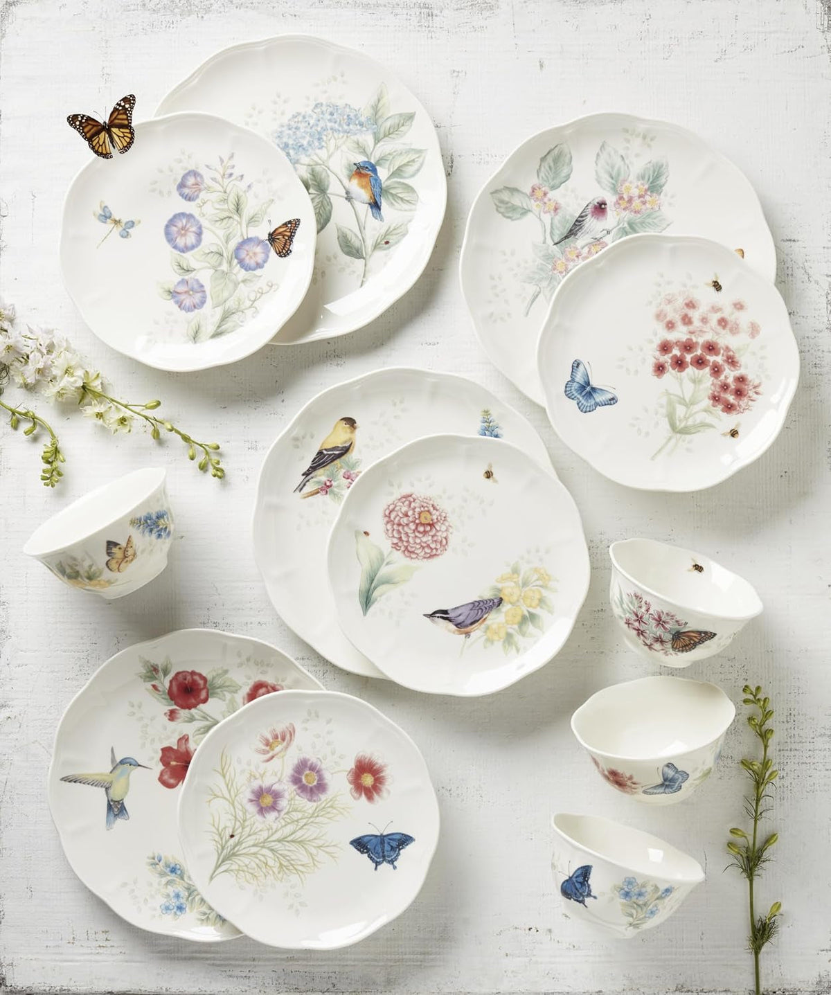 butterfly-meadow-flutter-porcelain-12-piece-dinnerware-set-for-4