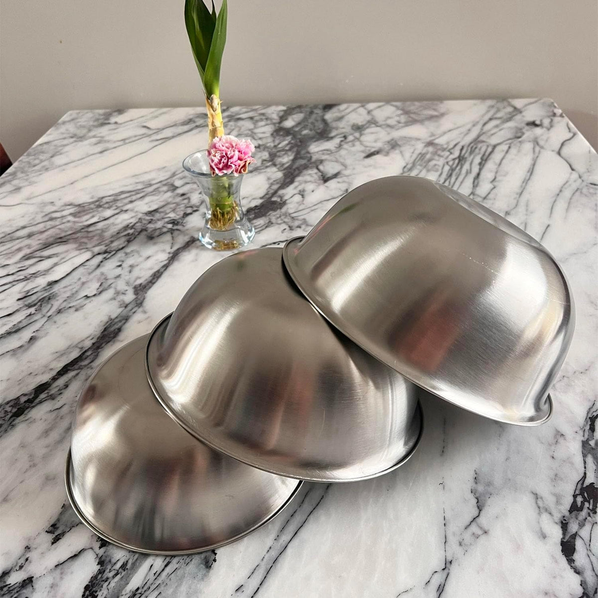 stainless-steel-mixing-bowl-thickened-3-piece-set-nested-flat-bottom-1-3qt-1200ml-1-9qt-1800ml-2-6qt-2500ml-kitchen-food-storage-organizer-for-baking-salad-prep-vegetable-washing-silver