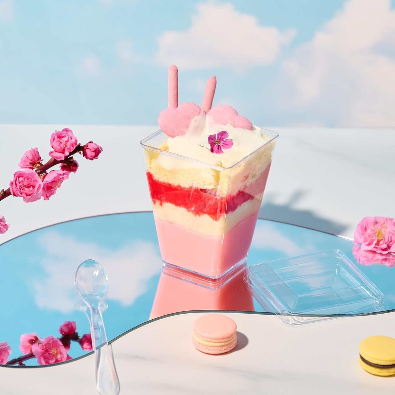 50-pack-5-oz-plastic-dessert-cups-with-lids-and-spoons-yogurt-parfait-appetizer-cup-for-party-clear-mini-dessert-shooter-for-pudding-fruit-trifle-ice-cream