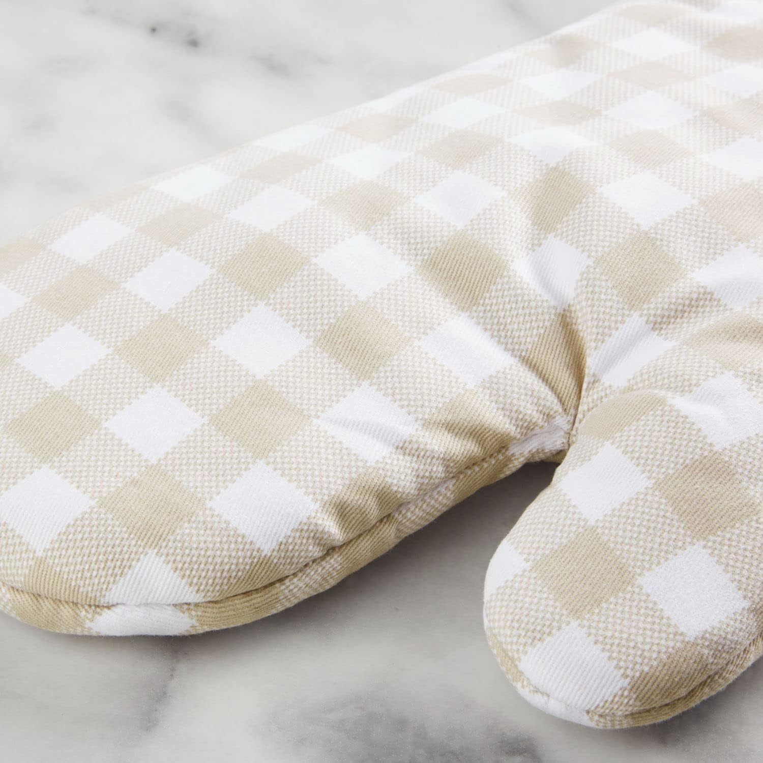 gingham-oven-mitt-2-pack-set-milkshake-tan-7x13