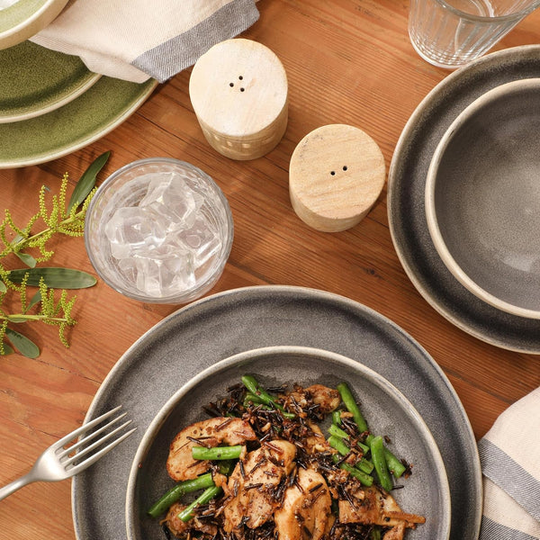 Manila Bay 16-Piece Stoneware Dinnerware Set, Service for 4, Reactive Glaze Modern Artisan Plates, Bowls & Mugs, Assorted Colors, round Design4