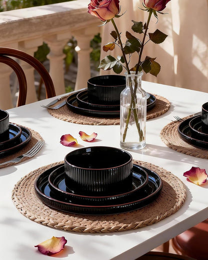 Line Porcelain Dinnerware Set, Dish Set for 4, Black2