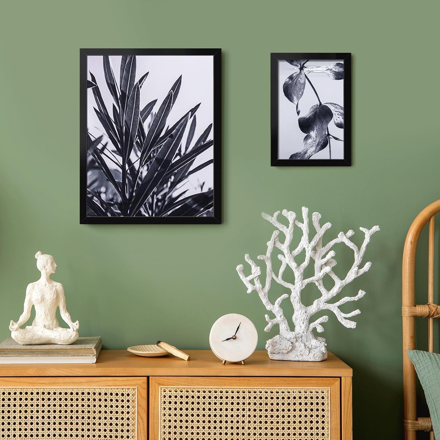 11x14-picture-frame-for-wall-display-11x14-black-picture-frame-with-shatter-resistant-plexiglass-stable-and-sturdy-11-x-14-poster-frame-for-wall-display-handpicked-gift-collection-1-pack