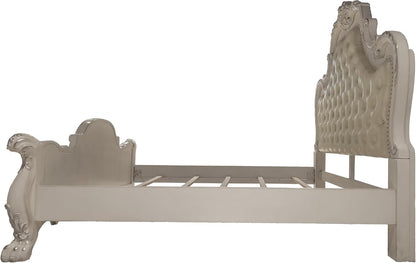 Dresden Tufted Bed with Nailhead Trim in Bone White5