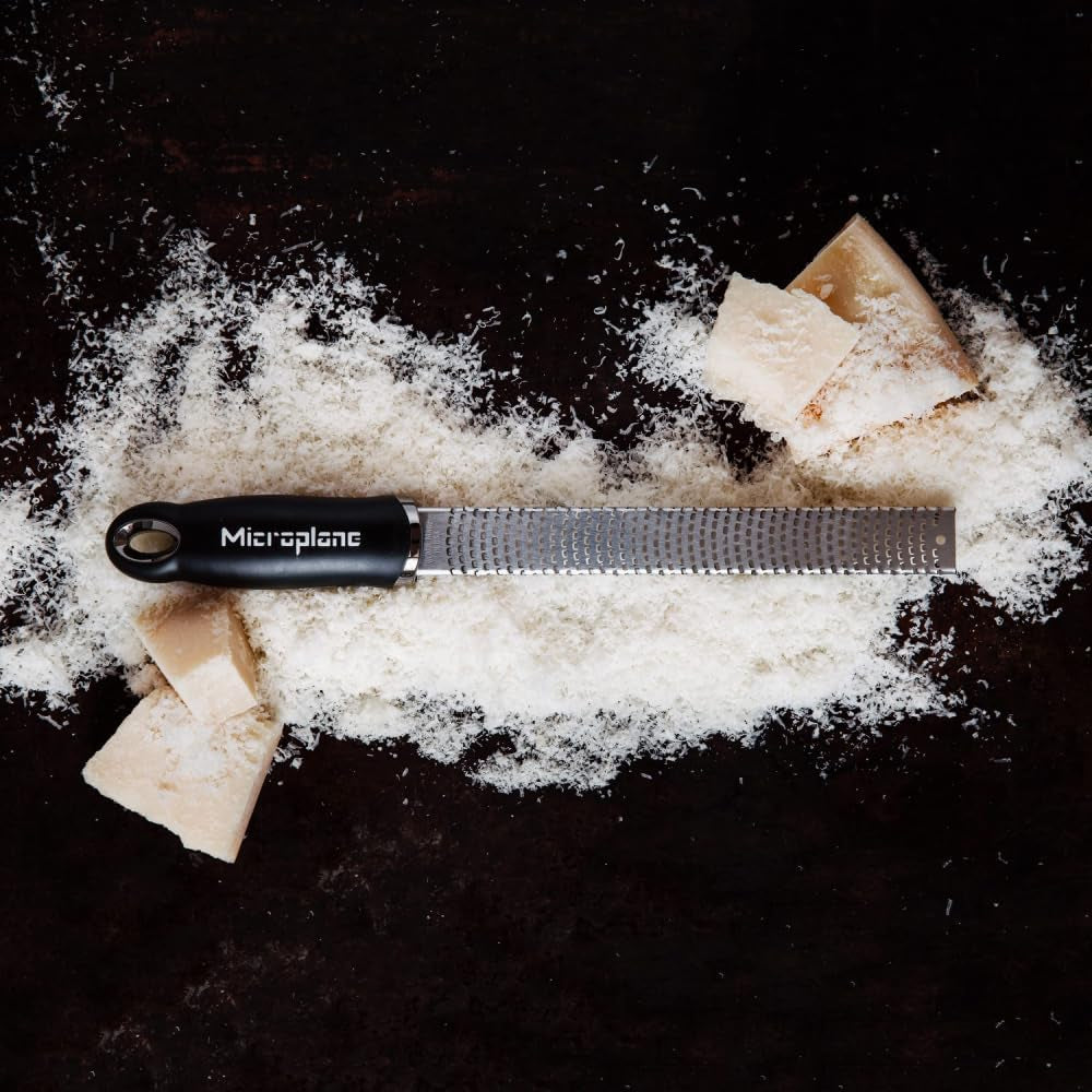 microplane-premium-classic-series-zester-18-8-black-lemon-zester-cheese-grater-vegetable-grater-citrus-parmesan-cheese-garlic-ginger-nutmeg-chocolate-stainless-steel-grater
