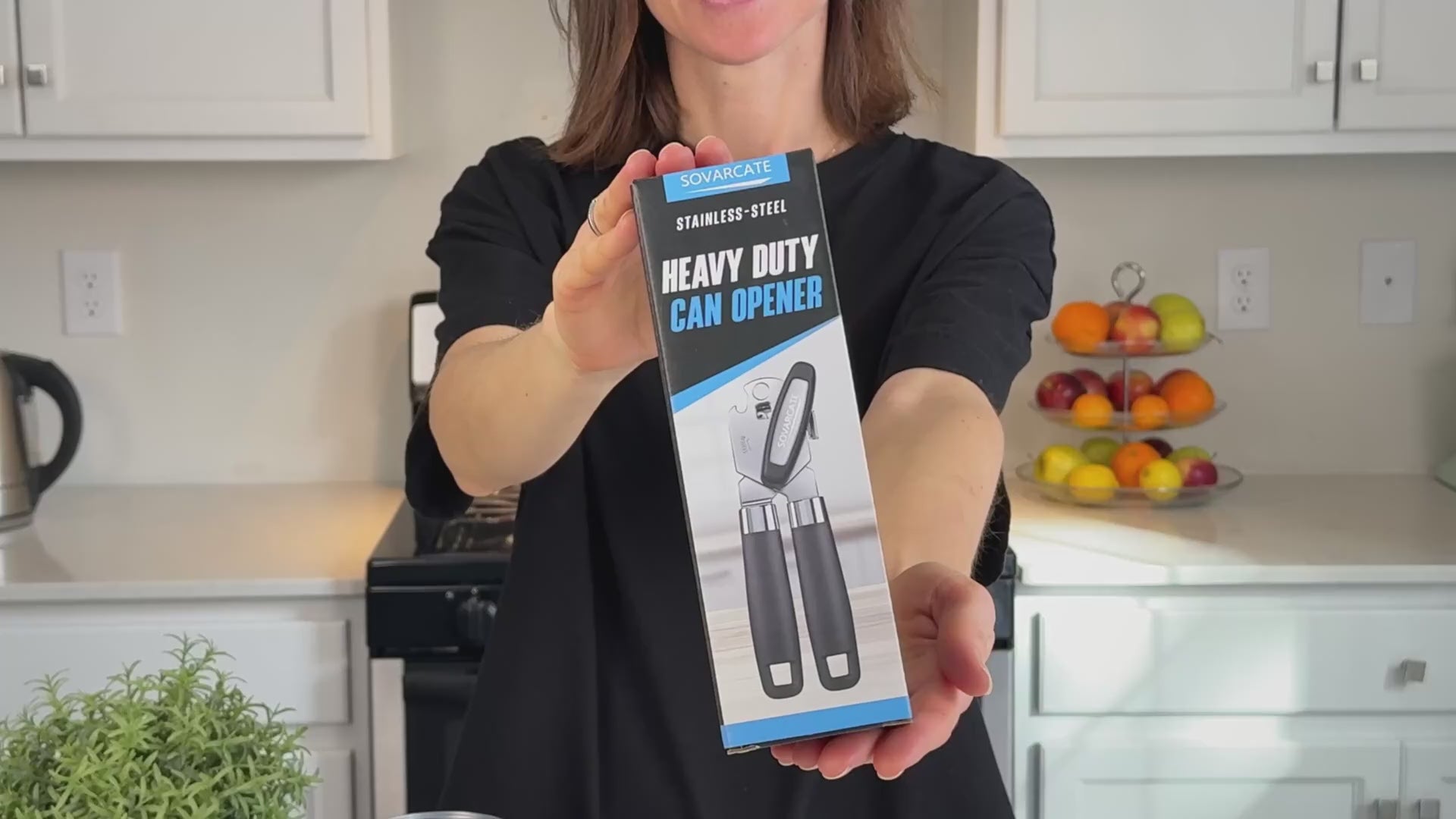 manual-can-opener-magnet-lift